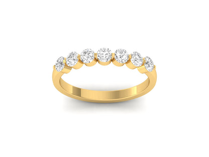Elegant Band with Seven Round Brilliant Diamonds