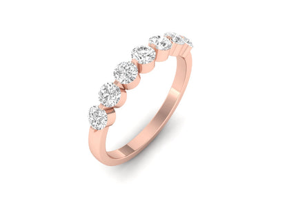 Elegant Band with Seven Round Brilliant Diamonds