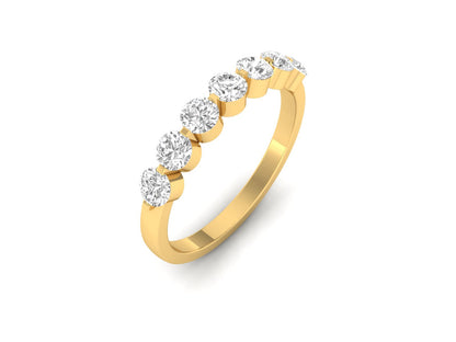 Elegant Band with Seven Round Brilliant Diamonds