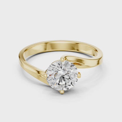 Luxe Twist Solitaire Diamond Ring
